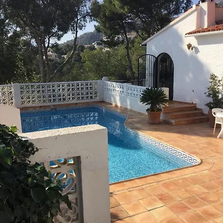 South Facing With Beautiful Views Holiday home Bernia