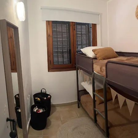South Facing With Beautiful Views Holiday home *
